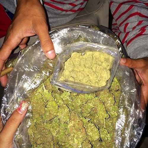 Where can I legally buy weed in Frankfurt?